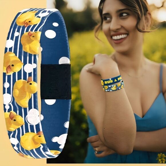 ZOX "RUB A DUB" #2181 RUBBER DUCKY SUMMER CUTE New Medium COLLECTIBLE Wristband - Picture 2 of 4